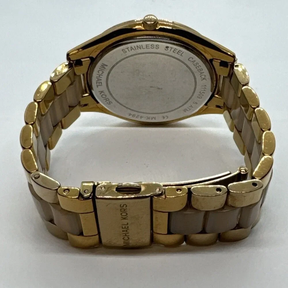 Michael Kors Slim Runway MK4294 Women's Rose Gold Analog Dial Wrist Watch JNA610